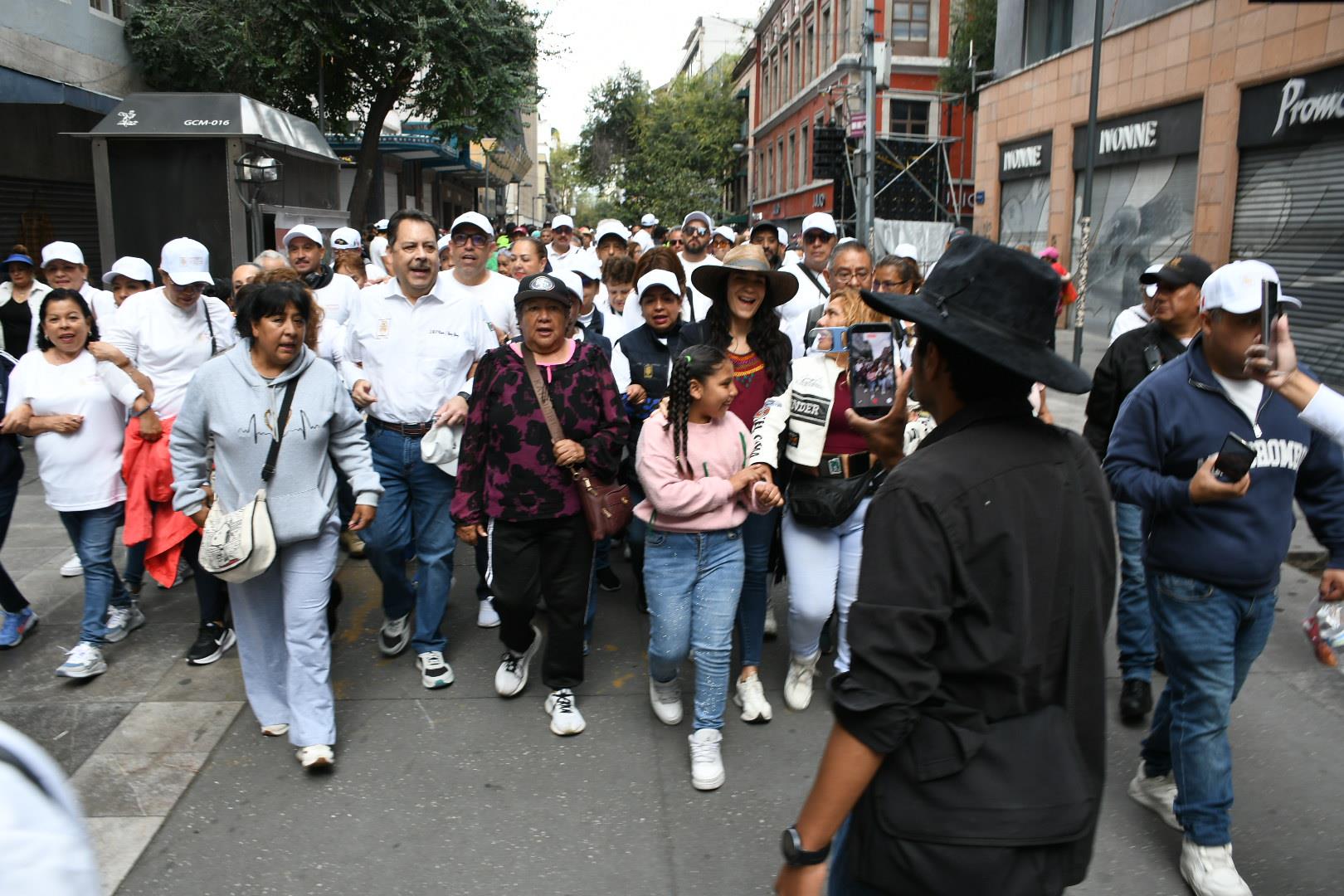 Asamblea informativa de la presidenta Claudia Sheinbaum Pardo en el Zócalo de la Ciudad de México 